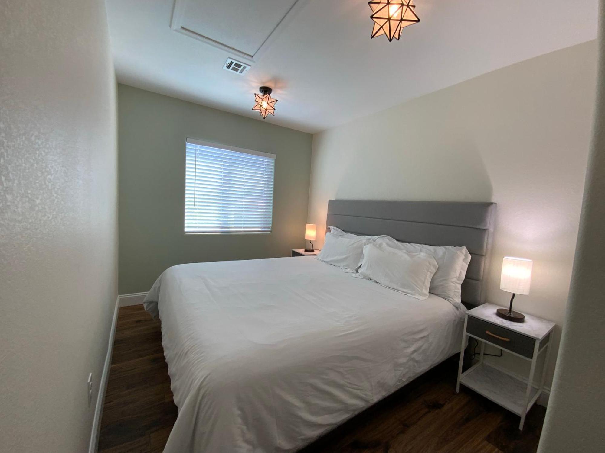 Buddha Gem, Central 6 Bed Room Luxury Home With Pool Hot Tub Game Room And Much More Las Vegas Extérieur photo